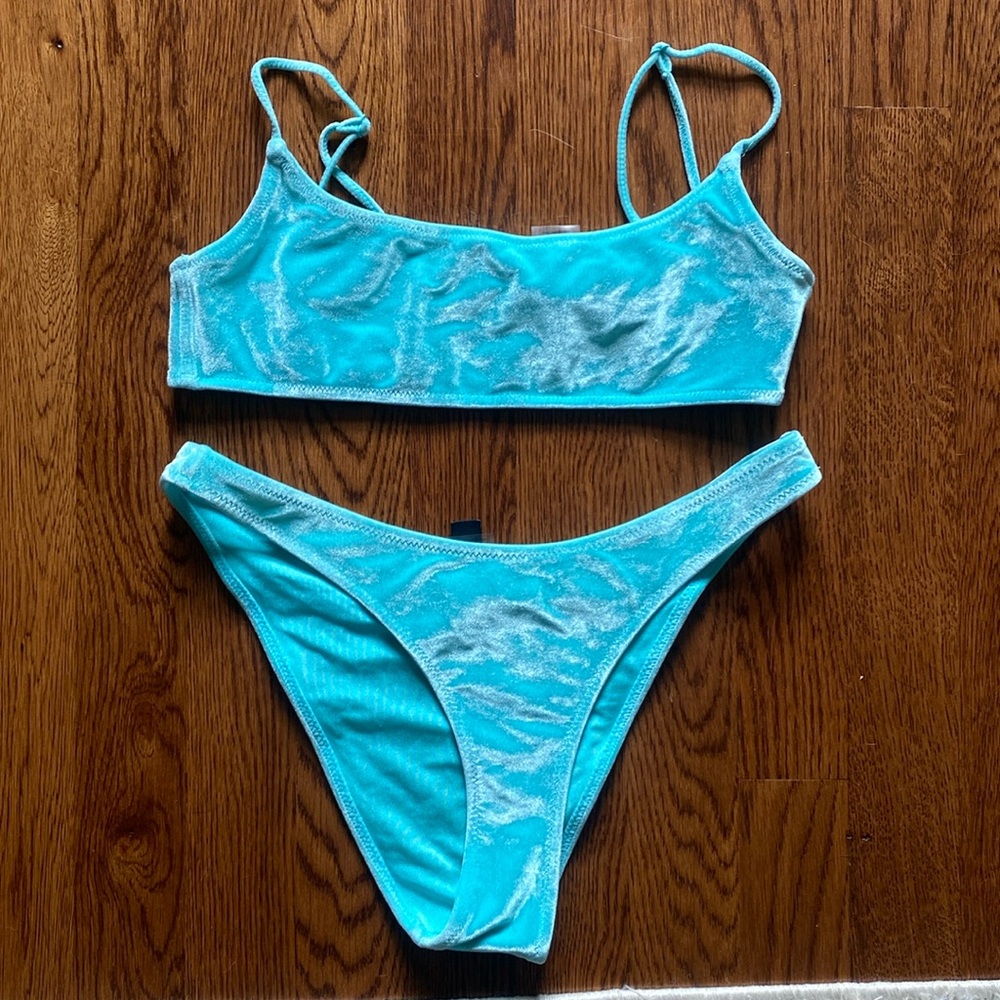 Light Blue Velvet TRIANGL bikini M